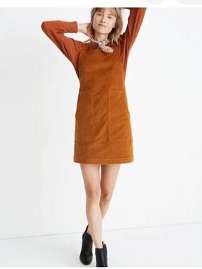 Madewell Velveteen Jumper size Large